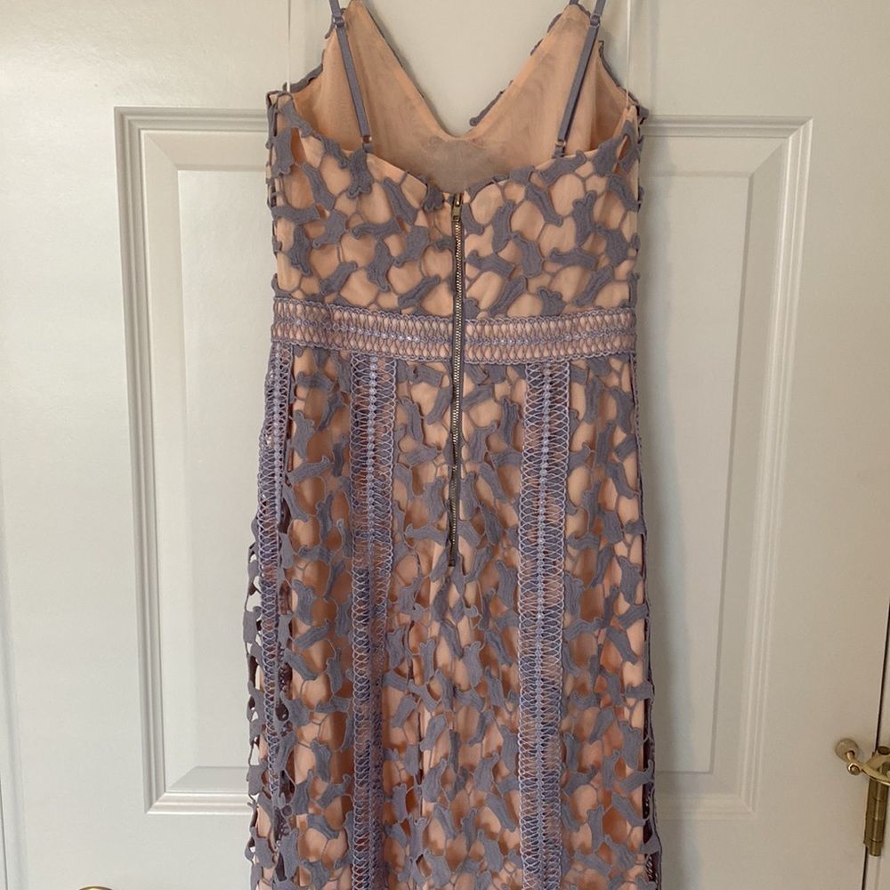 EUC. Elliatt "Tingle" Periwinkle lace dress with nude underlay - XS - Picture 7 of 13
